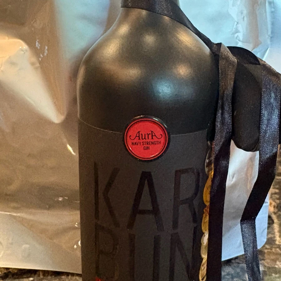 Aura Gin KARBUN Navy Strength